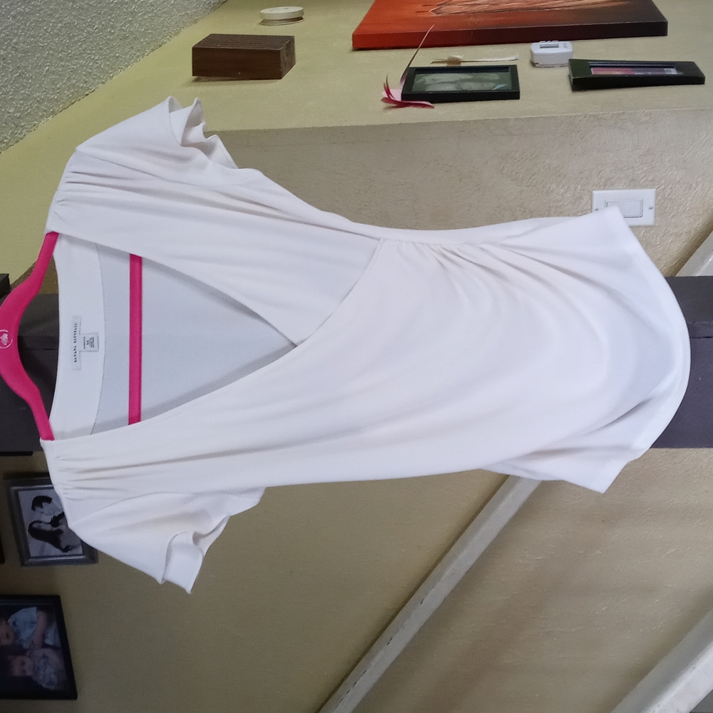 Banana Republic Stretch Cross-Over Scrunch Side Cream Colored Blouse Women's XS